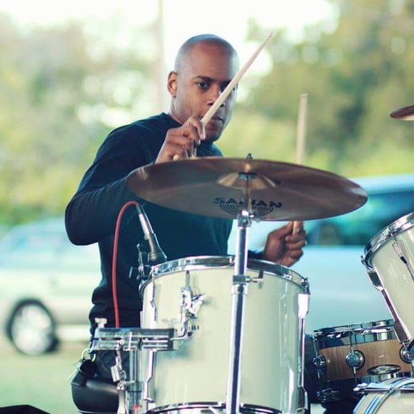 Meet your Posher, Fredric - Picture 2 of 6